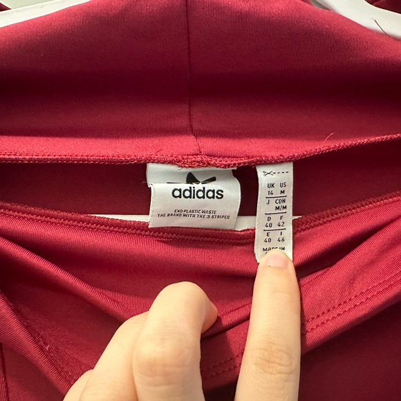 Adidas legging, never worn - Picture 2 of 2